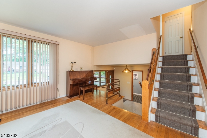 PACKANACK MANOR - Residential