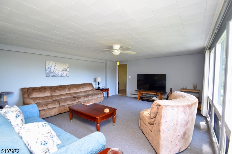 scenic lakes - Residential