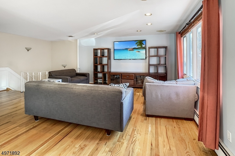 White Meadow Lake - Residential