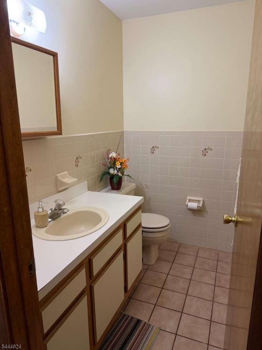 MOUNT PROSPECT - Residential