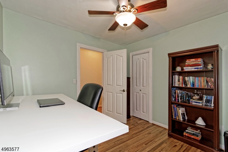 White Meadow Lake - Residential