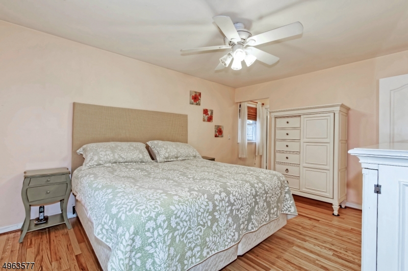 White Meadow Lake - Residential