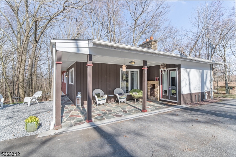 DEER TRAIL LAKE - Residential