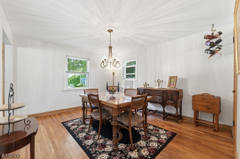 Oak View - Residential