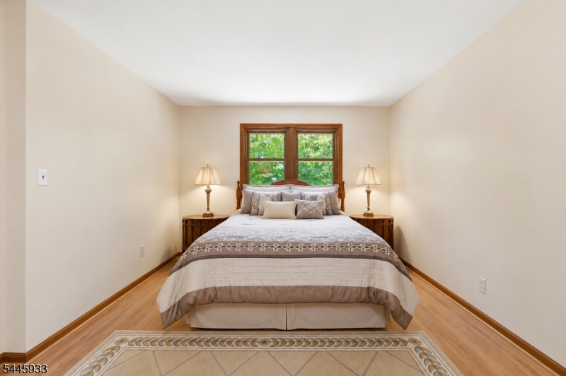 Oak View - Residential