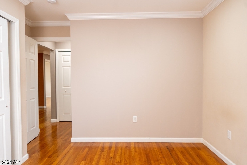 COLONIAL LAKES - Residential