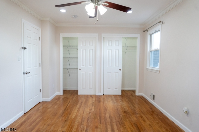 COLONIAL LAKES - Residential