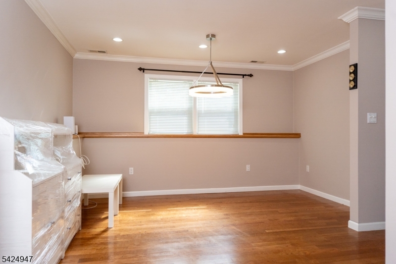 COLONIAL LAKES - Residential
