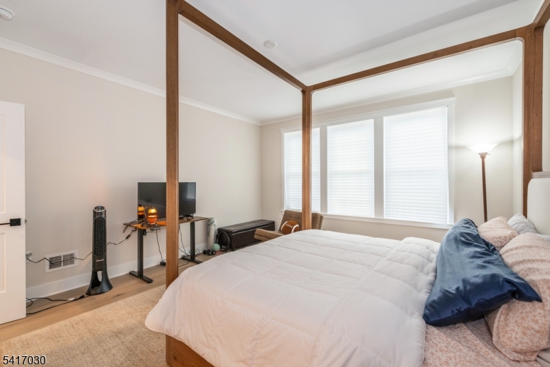Enclave at Hillandale - Residential