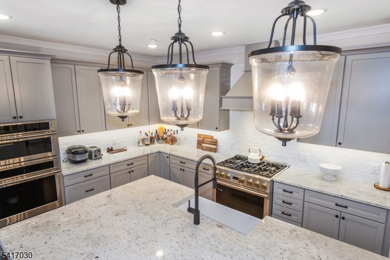 Enclave at Hillandale - Residential
