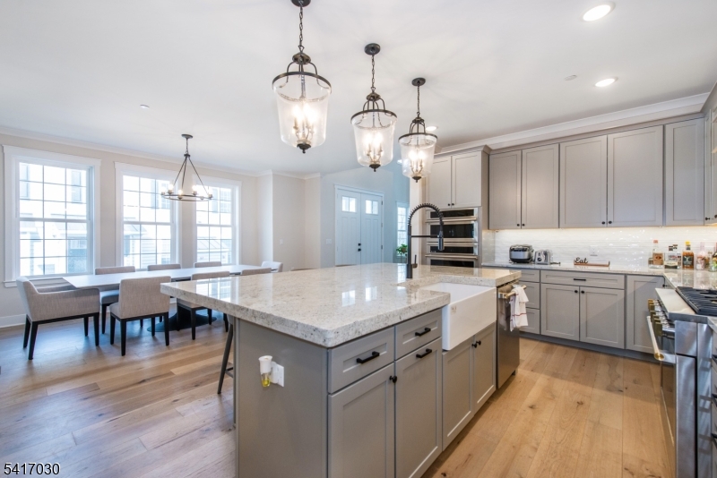 Enclave at Hillandale - Residential