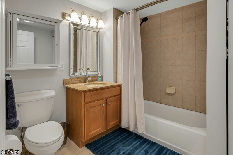 Vail Commons - Residential