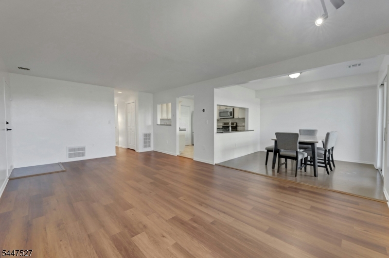 Garret Heights - Residential