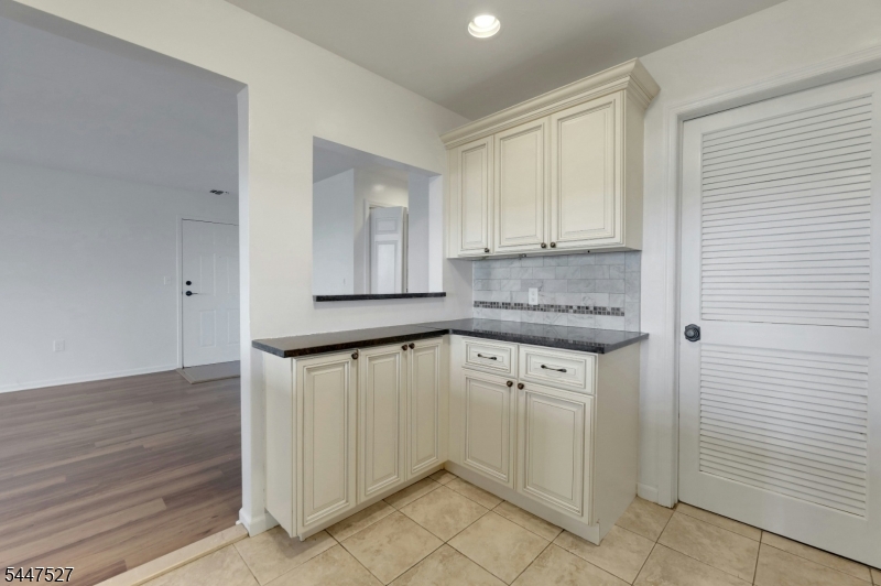 Garret Heights - Residential