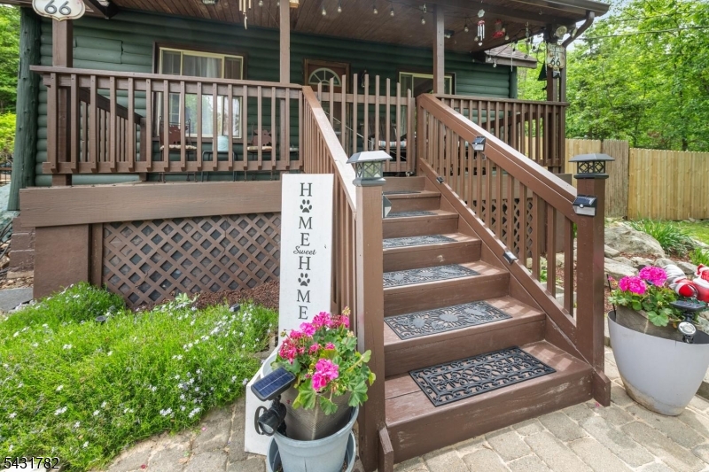 Upper Greenwood Lake - Residential