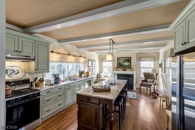 New Vernon - Residential