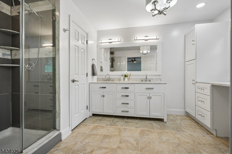 170 Madison Ave - Residential