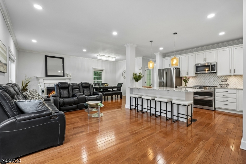 170 Madison Ave - Residential
