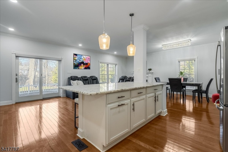 170 Madison Ave - Residential