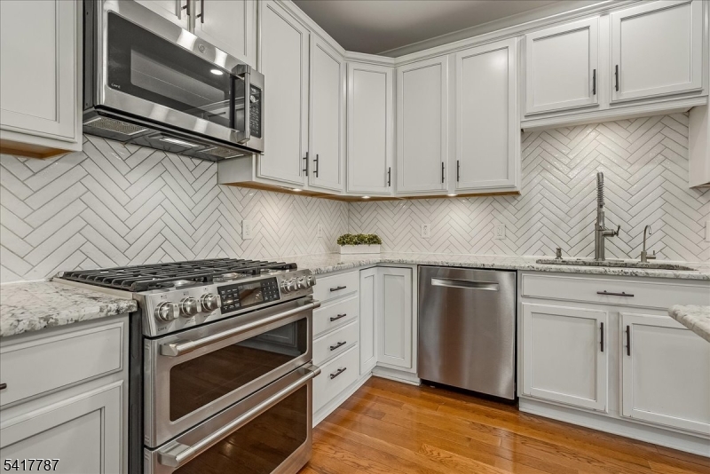 170 Madison Ave - Residential