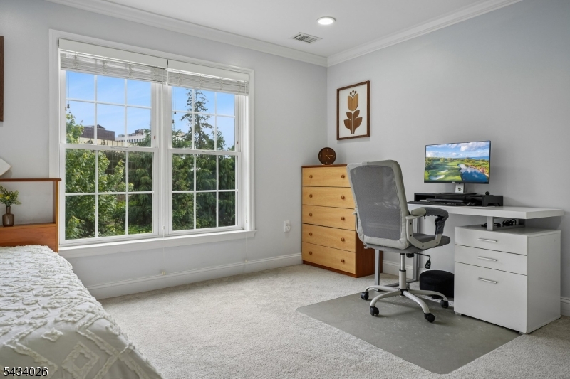 170 Madison Ave - Residential