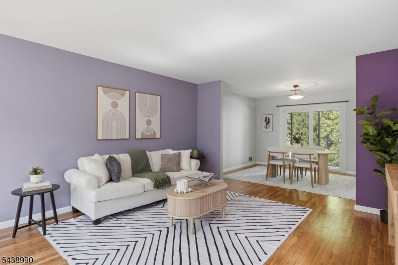 Livingston Acres - Residential