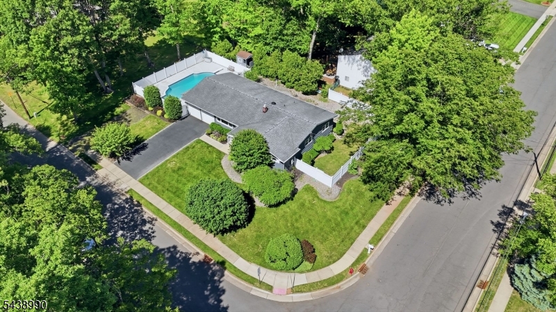 Livingston Acres - Residential