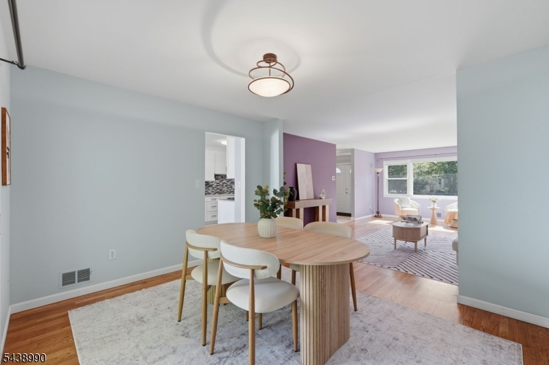 Livingston Acres - Residential