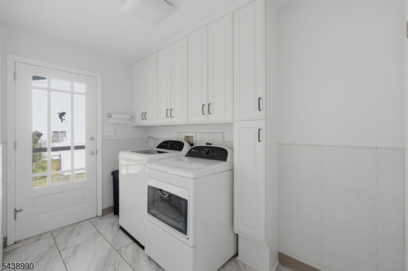 Livingston Acres - Residential