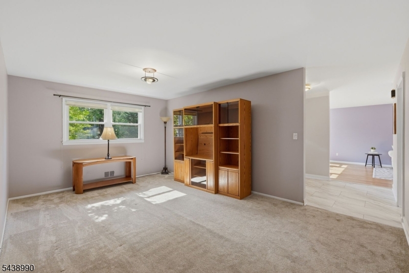 Livingston Acres - Residential