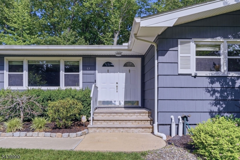 Livingston Acres - Residential