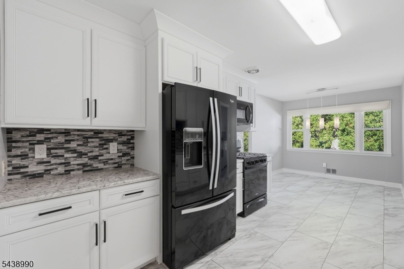 Livingston Acres - Residential