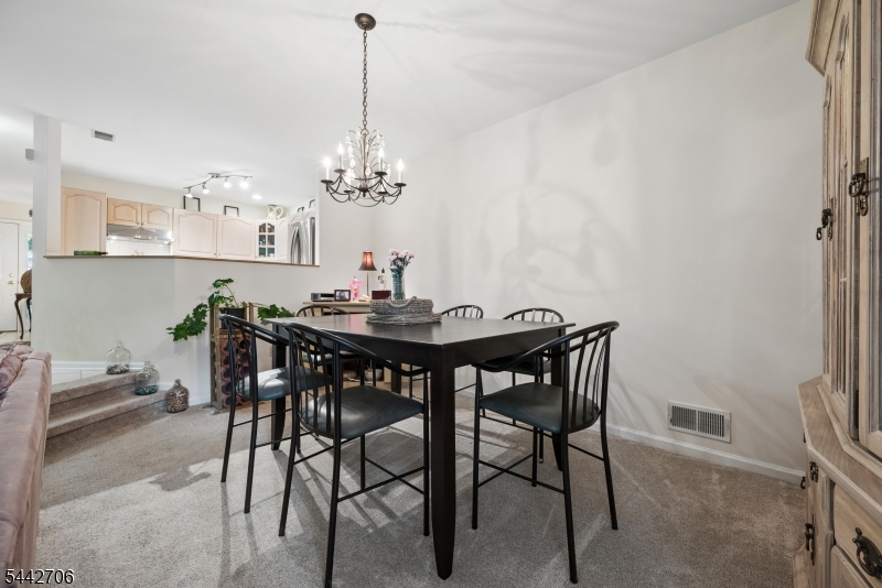 Seasons Glen - Residential