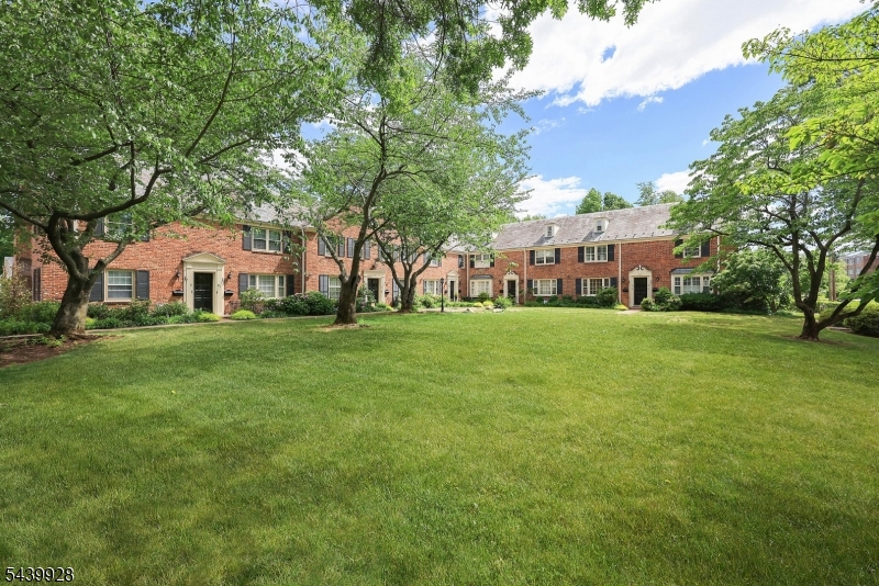 Park Edge - Residential