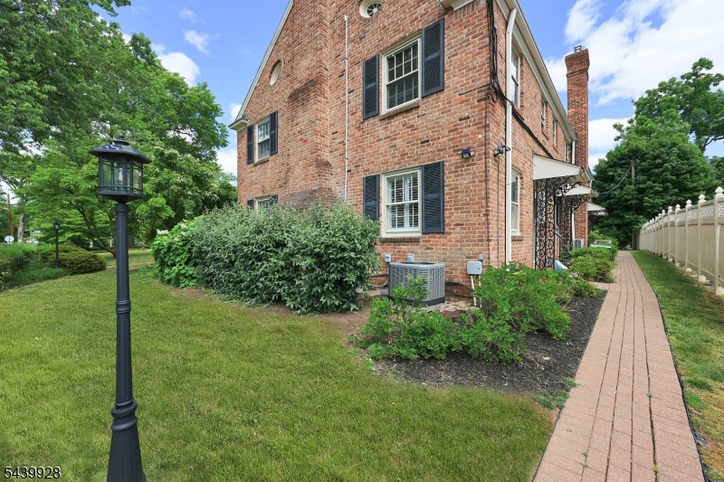 Park Edge - Residential