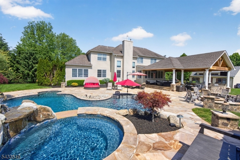 Greenwich Hills North - Residential