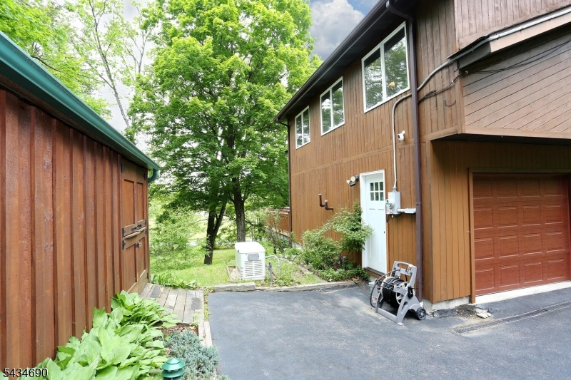 Mount Laurel - Residential