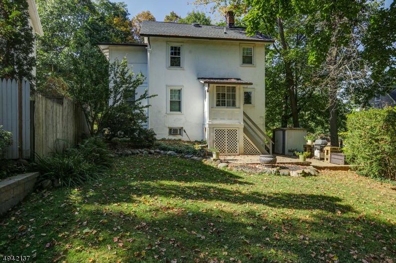 Washington's Headquarters - Residential
