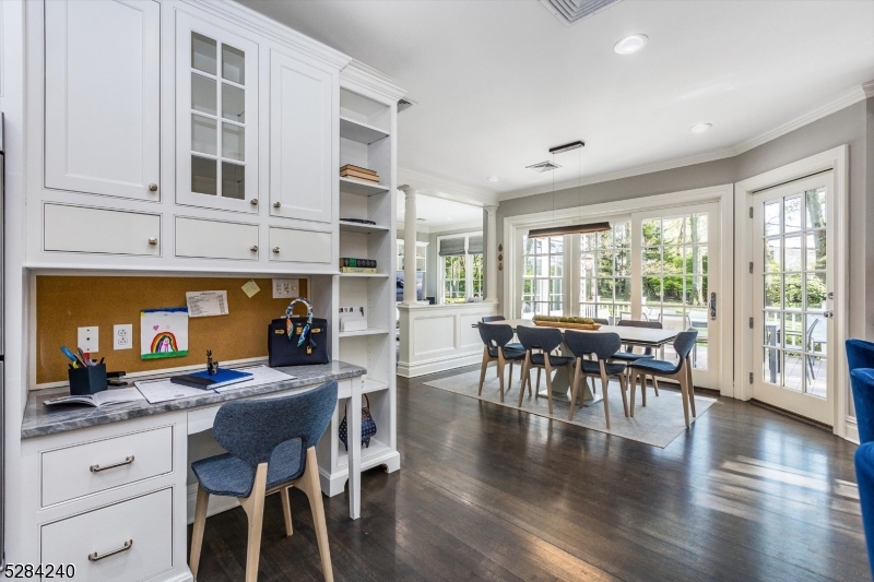 Yantacaw Brook Park - Residential