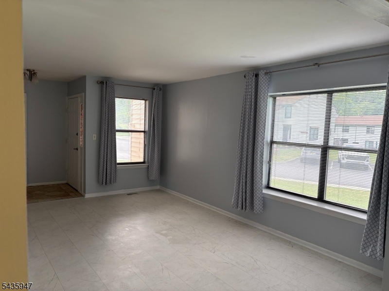 Sun Ridge - Residential Lease