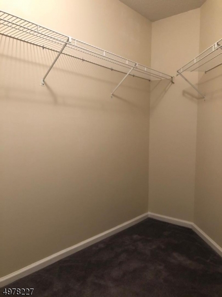 BERKSHIRE RIDGE - Residential Lease