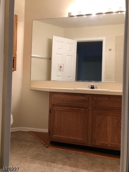 BERKSHIRE RIDGE - Residential Lease