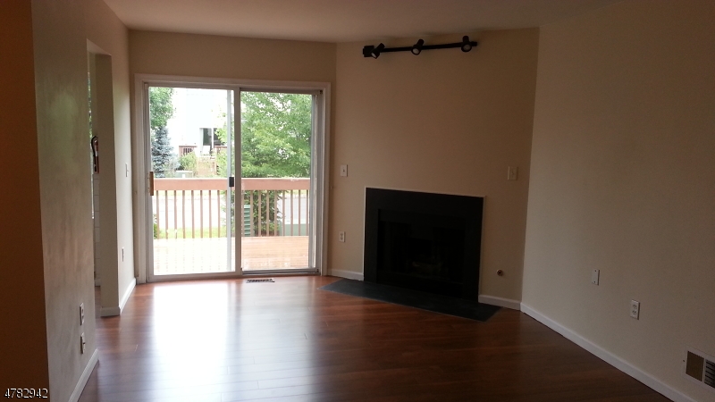 Somerset Glen - Residential