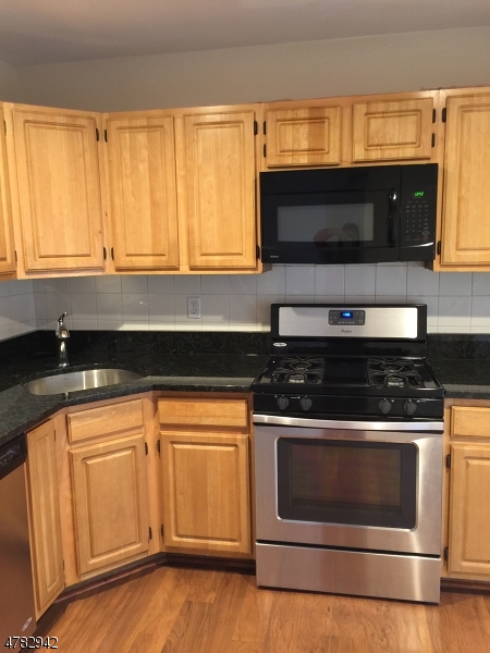 Somerset Glen - Residential