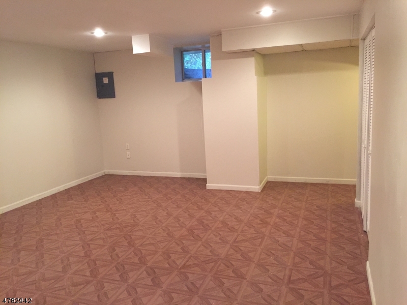 Somerset Glen - Residential