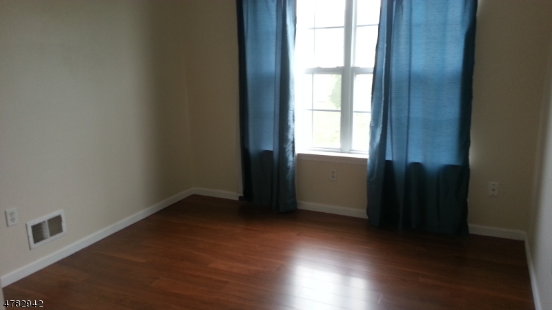 Somerset Glen - Residential