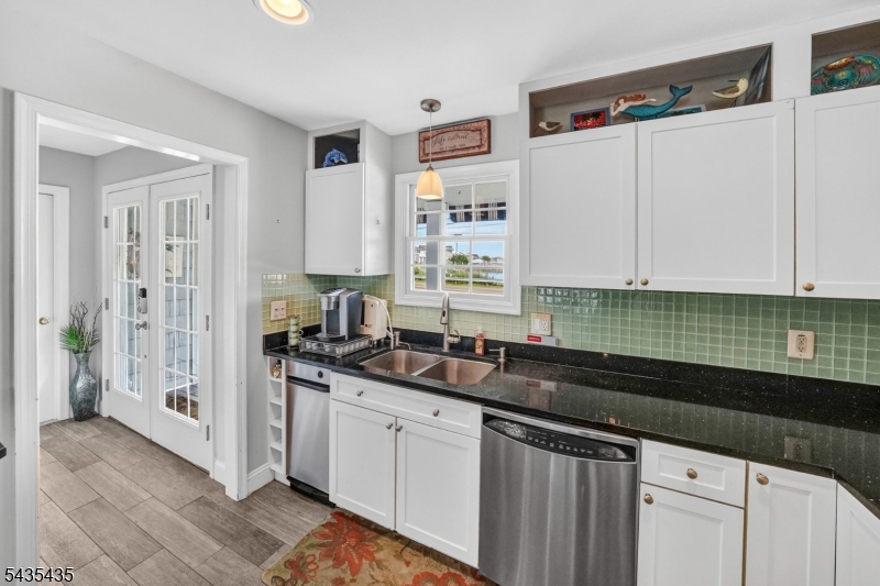 Bayville/ Berkeley Shores - Residential