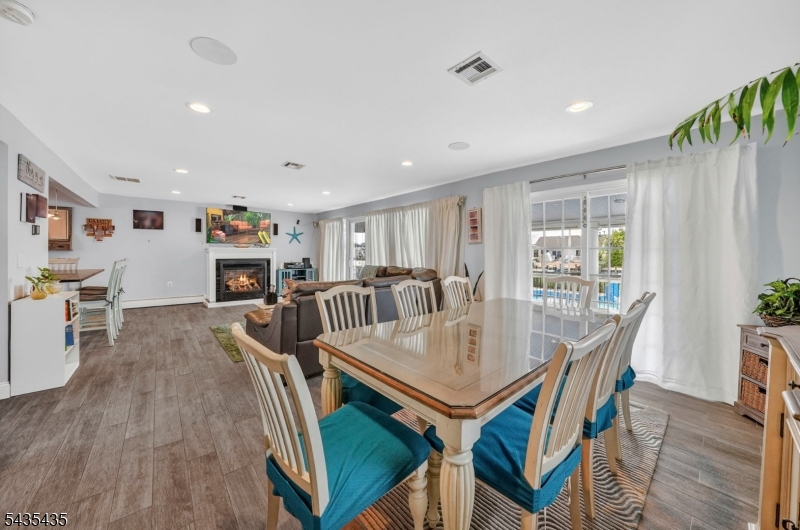 Bayville/ Berkeley Shores - Residential