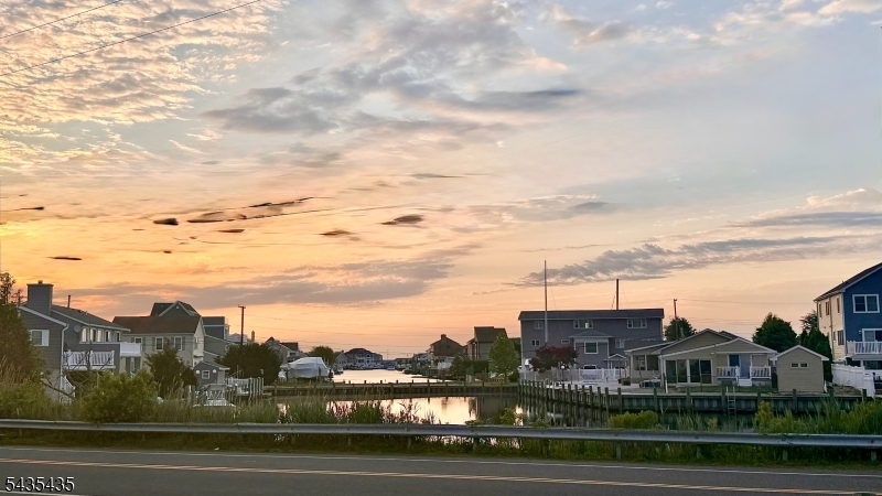 Bayville/ Berkeley Shores - Residential