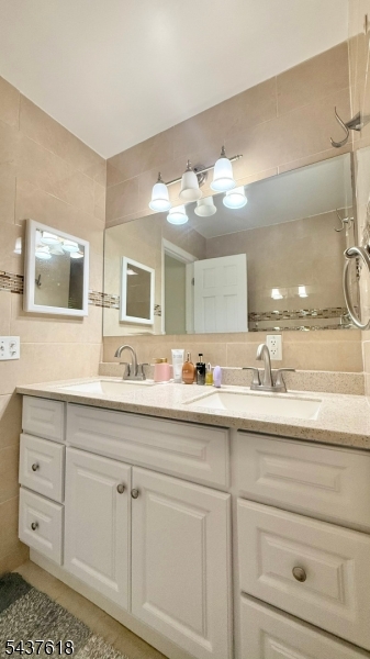 Royal Hills - Residential Lease